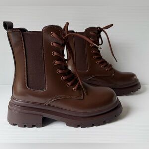 Women's Lace-Up Chelsea Boots Brown Vegan Leather